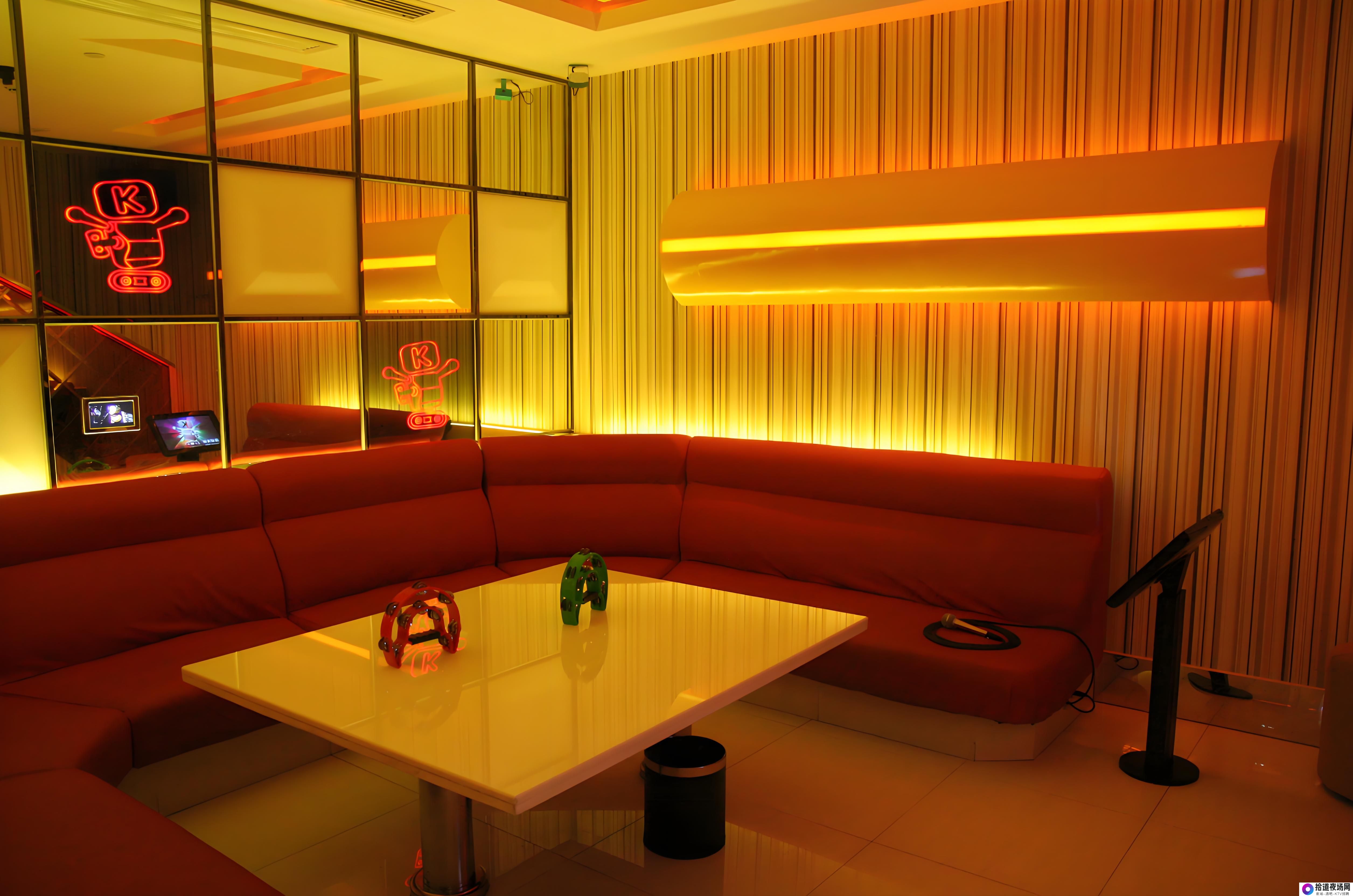 揭开繁华夜幕，加入我们的高端会所精彩团队